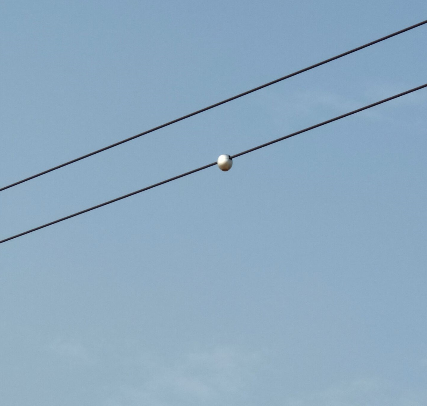 輸電線路導(dǎo)線舞動(dòng)在線監(jiān)測(cè)裝置